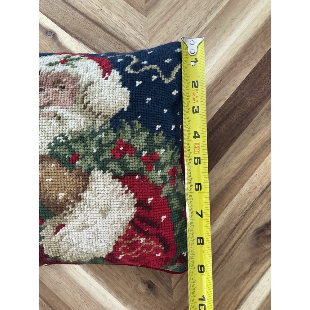 Wool Santa clause Needlepoint Accent‎ pillow - Picture 4 of 5